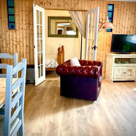 Apartment Aqua Shack At Pure Shores Retreats